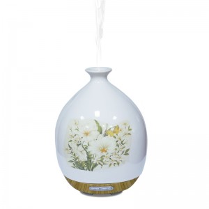 Difusor de cerámica del aroma de la flor de la belleza tradicional fresca del aire eléctrico 130ml
